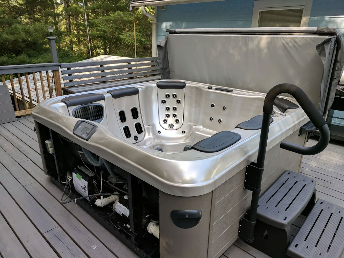 hot tub repair service