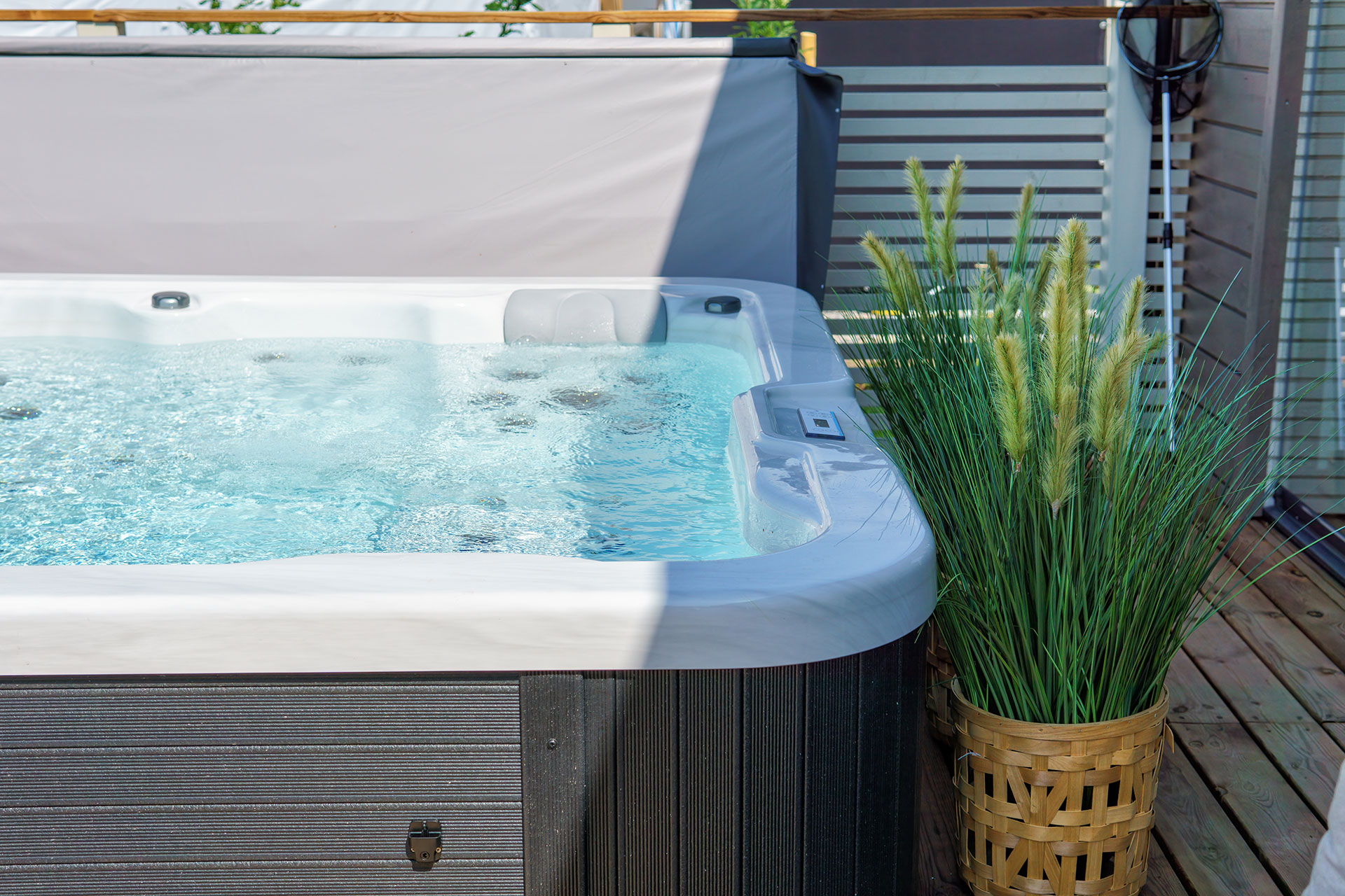 Hot Tub Service & Maintenance Port Orchard