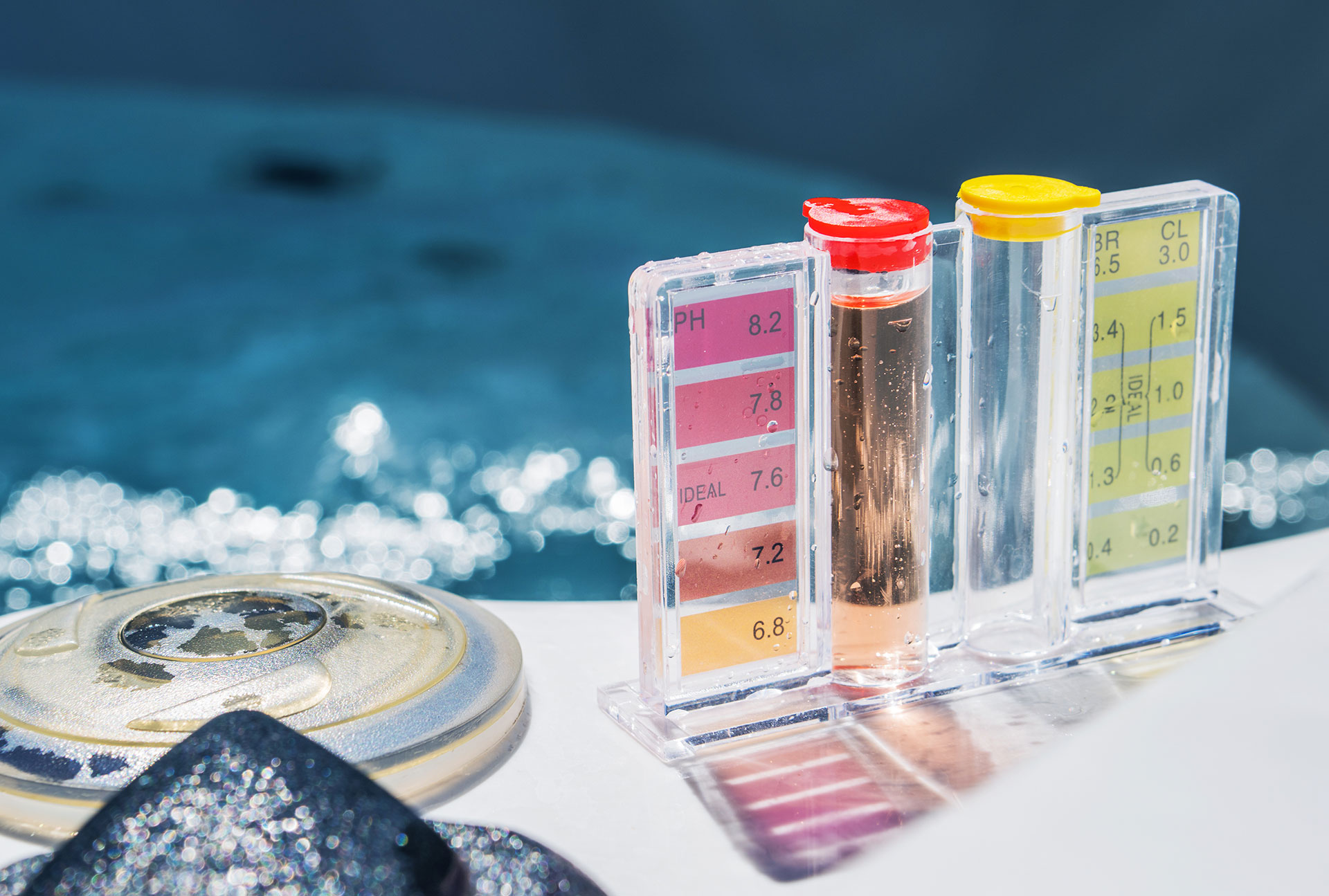 Chlorine vs Bromine vs Saltwater Systems
